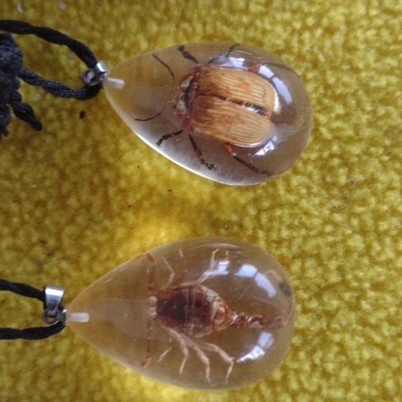 Silver and Black Pendant Necklace Lot(8 PCS.) - Picture 3 of 6